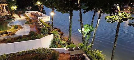 Phubarn VimarnVangvieng Resort