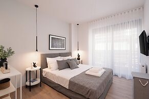 Kosmos Luxury Residences