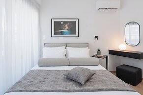 Kosmos Luxury Residences