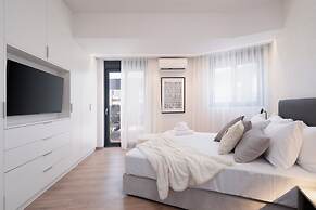 Kosmos Luxury Residences