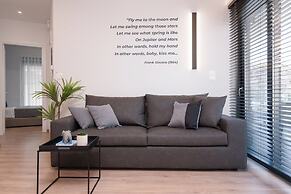 Kosmos Luxury Residences