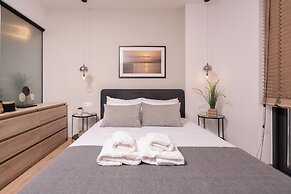 Kosmos Luxury Residences