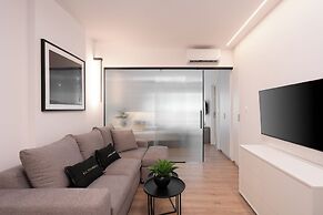 Kosmos Luxury Residences