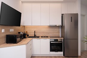 Kosmos Luxury Residences