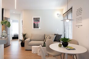 Kosmos Luxury Residences