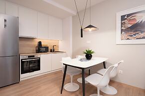 Kosmos Luxury Residences