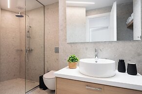 Kosmos Luxury Residences