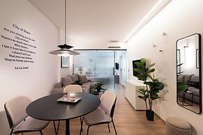 Kosmos Luxury Residences