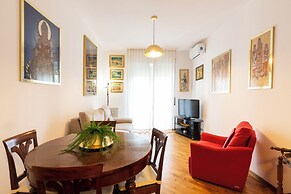 notaMi - Trendy Corner Fashion District