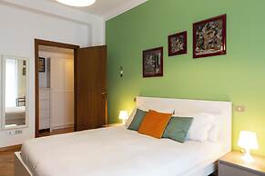 notaMi - Trendy Corner Fashion District