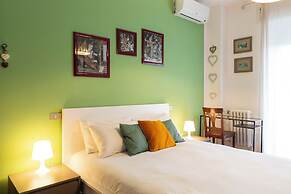 notaMi - Trendy Corner Fashion District