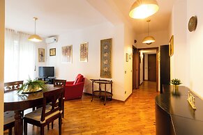 notaMi - Trendy Corner Fashion District