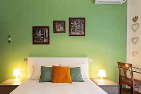 notaMi - Trendy Corner Fashion District