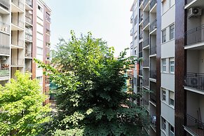 notaMi - Trendy Corner Fashion District