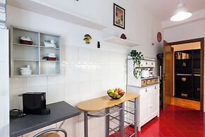 notaMi - Trendy Corner Fashion District