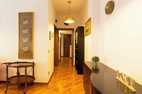 notaMi - Trendy Corner Fashion District