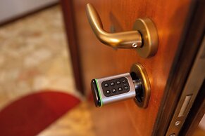 notaMi - Trendy Corner Fashion District