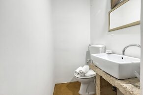 Cozy Courtyard Retreat in Salento