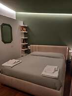 Le Petit Palais Naples