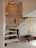 Le Petit Palais Naples