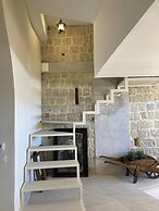 Le Petit Palais Naples