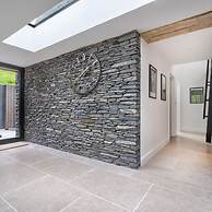 Fawns Keep - Hot Tub and Sauna Retreat