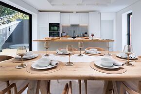 Fawns Keep - Hot Tub and Sauna Retreat