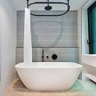 Fawns Keep - Hot Tub and Sauna Retreat