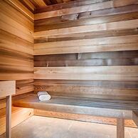 Fawns Keep - Hot Tub and Sauna Retreat