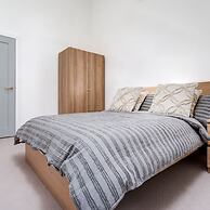 Fawns Keep - Hot Tub and Sauna Retreat