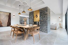 Fawns Keep - Hot Tub and Sauna Retreat