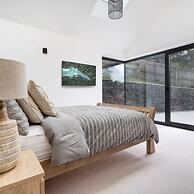 Fawns Keep - Hot Tub and Sauna Retreat