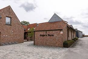 Lovely Andr Farm in the Greenery of Kortrijk