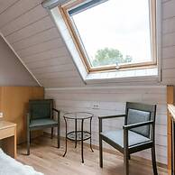 Lovely Andr Farm in the Greenery of Kortrijk
