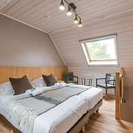 Lovely Andr Farm in the Greenery of Kortrijk