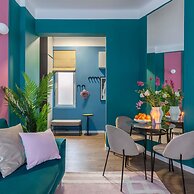 Holt - Flowers in Wonderland