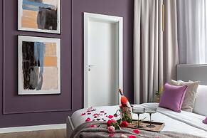 Holt - Flowers in Wonderland