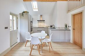 Host Stay Sunshine Cottage