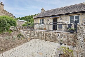 Host Stay Sunshine Cottage