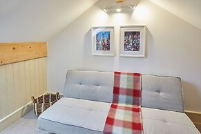 Host Stay Sunshine Cottage