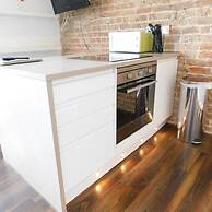 Central Kemptown Brighton Studio Apartment