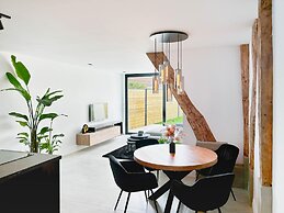 Charming Authentic Home With Garden