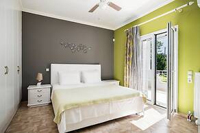 Villa Nefeli with Private Pool by Konnect