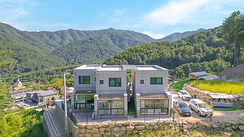 Gapyeong Staysumok Pool Villa Pension