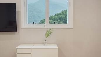 Gapyeong Staysumok Pool Villa Pension