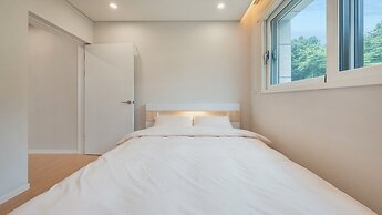 Gapyeong Staysumok Pool Villa Pension