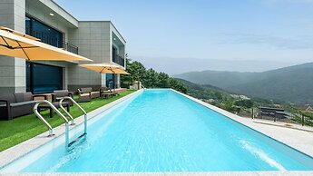 Gapyeong Staysumok Pool Villa Pension