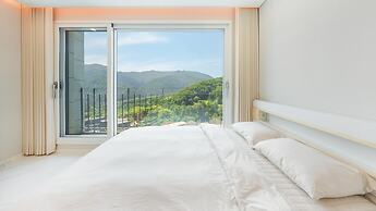 Gapyeong Staysumok Pool Villa Pension