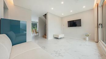 Gapyeong Staysumok Pool Villa Pension