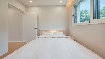 Gapyeong Staysumok Pool Villa Pension